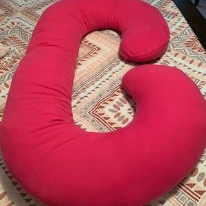 Pregnancy pillow